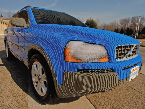 volvo-xc90-lego.jpg